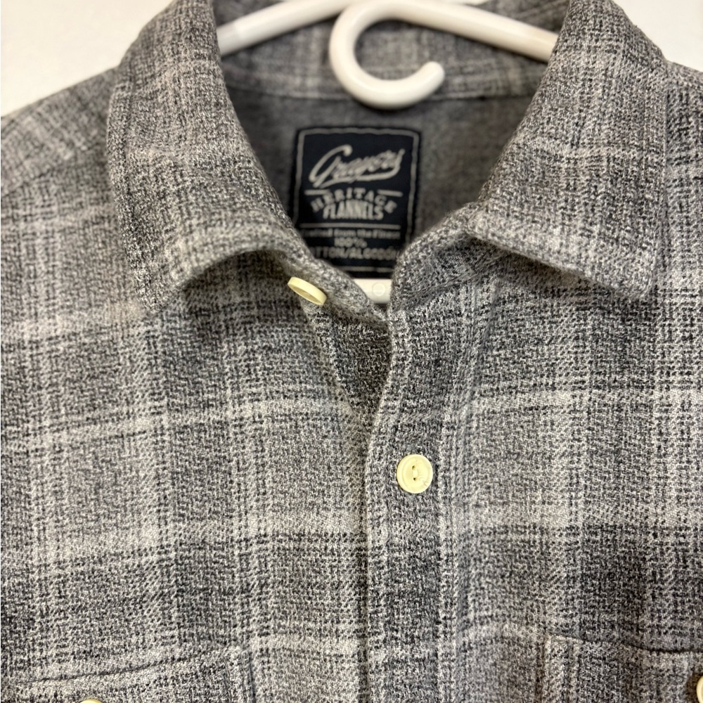 Grayers Heritage Flannel Men’s Long Sleeve Button Up Shirt Gray